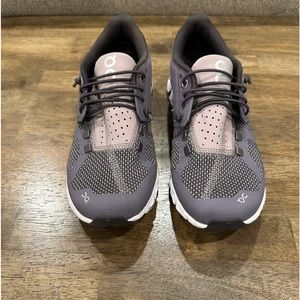 Never worn On Running shoes